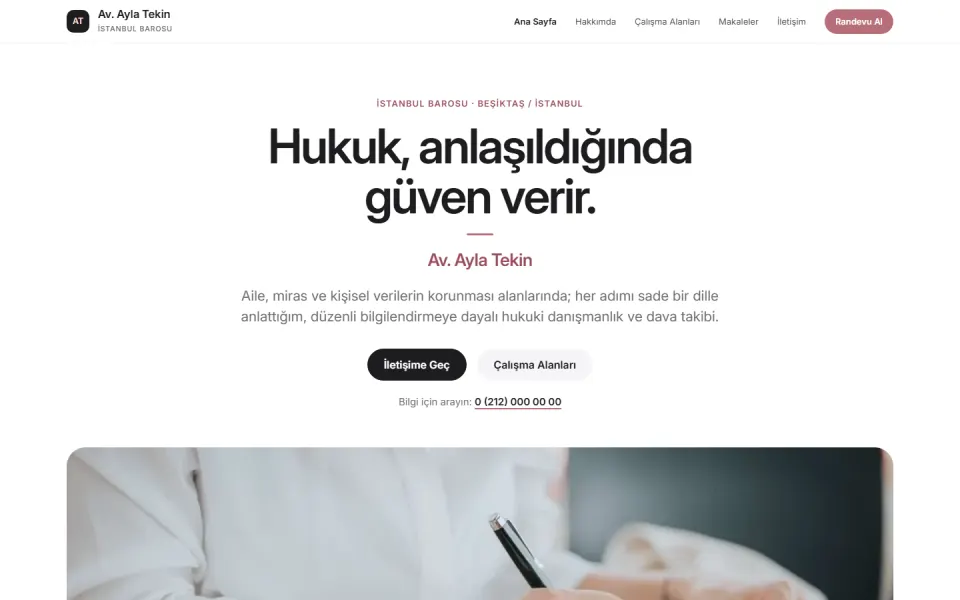 Pure — ücretsiz avukat web sitesi tasarımı